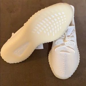 yeezy boost 360 v2 triple white